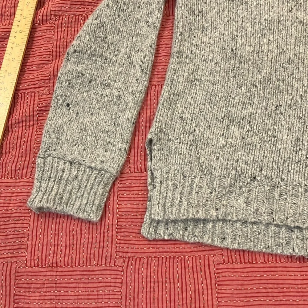 Kenar wool blend heather Gray Crew Neck Sweater - Picture 8 of 15